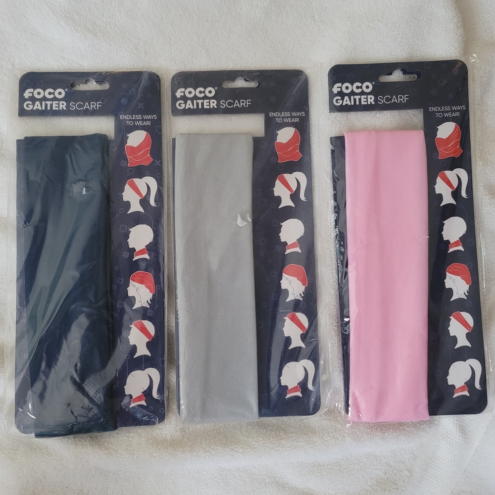FOCO Women's Gaiter Scarf Set - Navy, Gray, Pink